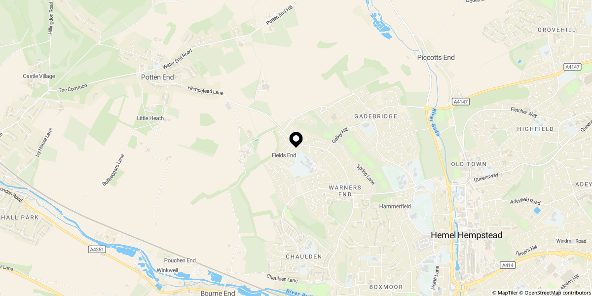 Approximate location of The Lawns, Hemel Hempstead, HP1 2TF